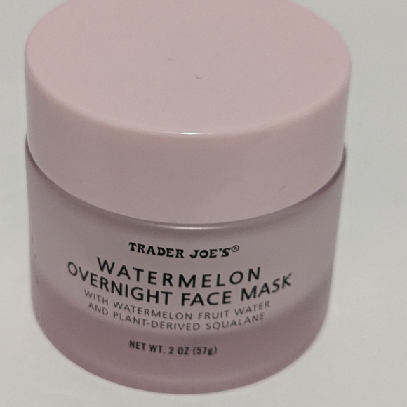 Trader Joe's Watermelon Overnight Face Mask net wt.2 oz (57g) - Picture 5 of 6